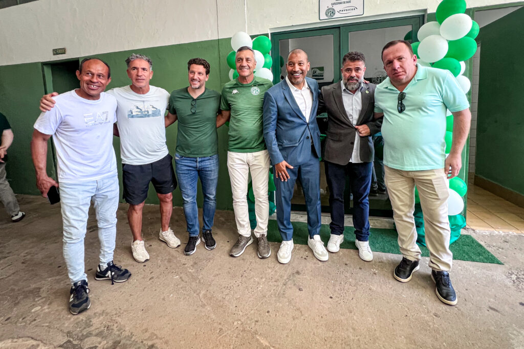 Com homenagens a ídolos, Guarani inaugura nova academia e alojamentos das categorias de base 14
